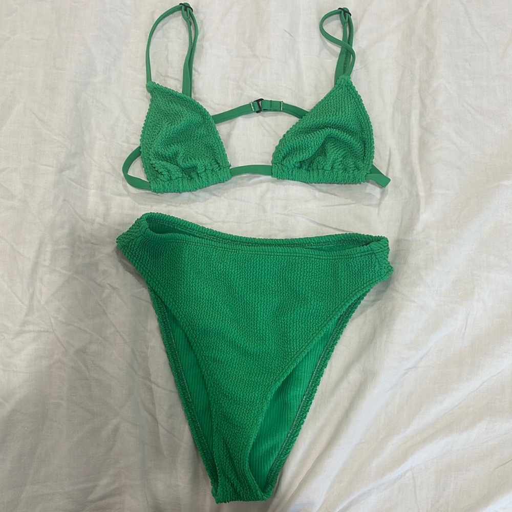 NWOT green VYB bikini